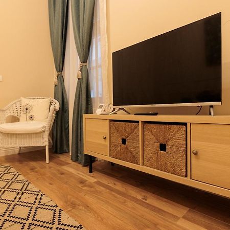 Cozy Apartment In The Historical City Center Timisoara Exterior photo